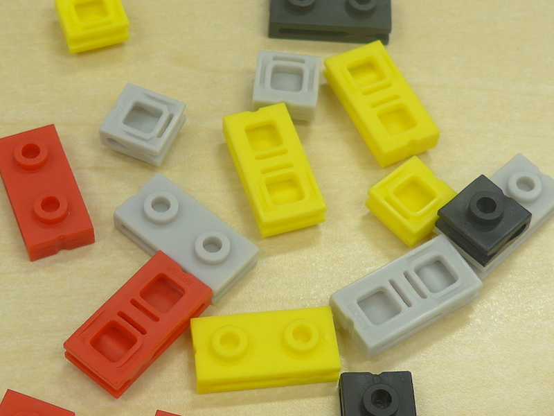 ブロック型のクリップが24個入っている