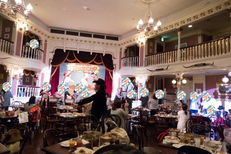 最後はお客さんみんなで輪になろう! 的な展開