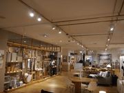 そこが知りたい家電の新技術】理想の店舗照明を作り出す、パナソニック