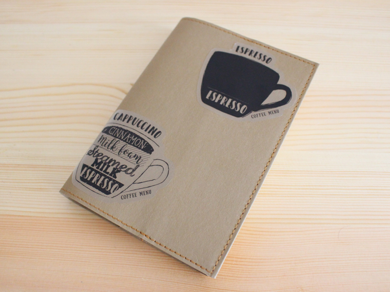 シンプルなので、好きなシールを貼ったり、絵を描いたりして楽しめる