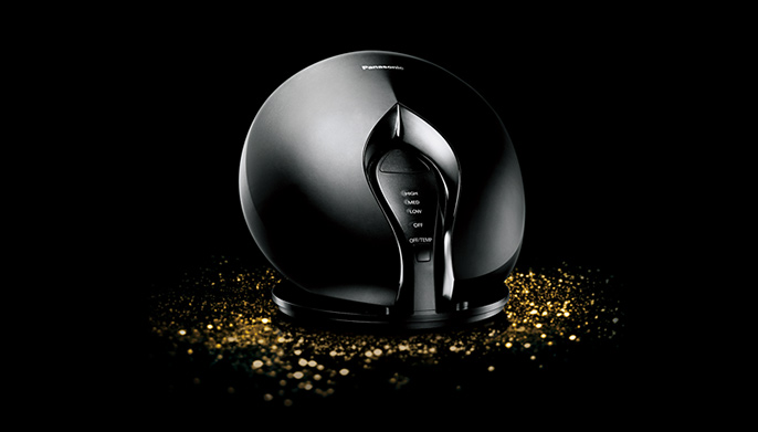 「ブースターマスク EH-XM10」価格:40,000円(税抜)