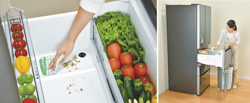 ケース底面に「お掃除口」を設け、野菜のゴミをそのまま捨てられる