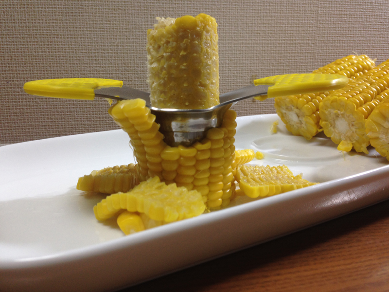 実が取れた後の芯は丸裸状態に