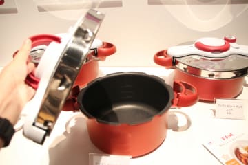 ティファール、通常の鍋としても使える同社初の2in1圧力鍋「クリプソ