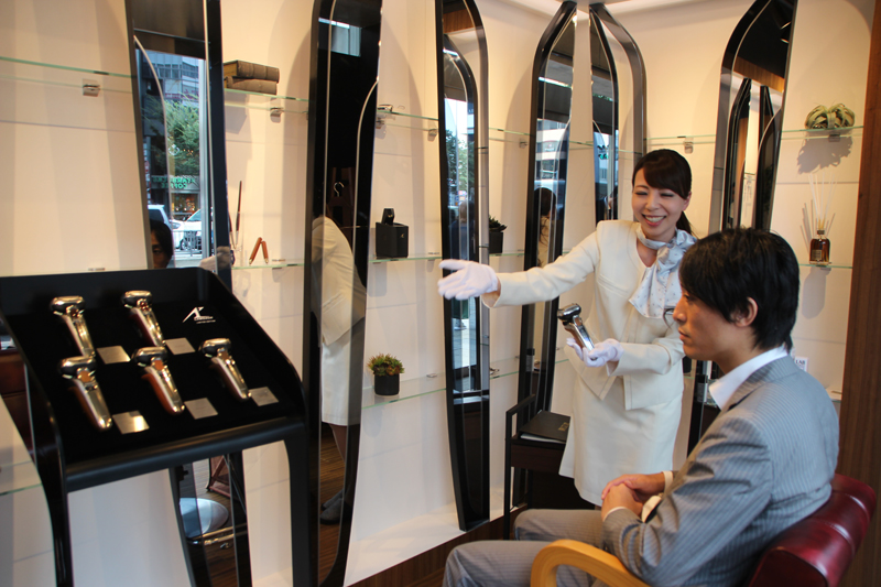 リミテッド・エディション5種類の中から選択