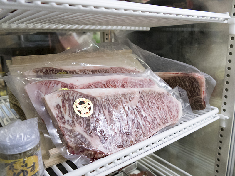 一番人気の「鹿児島黒牛ロースステーキ」