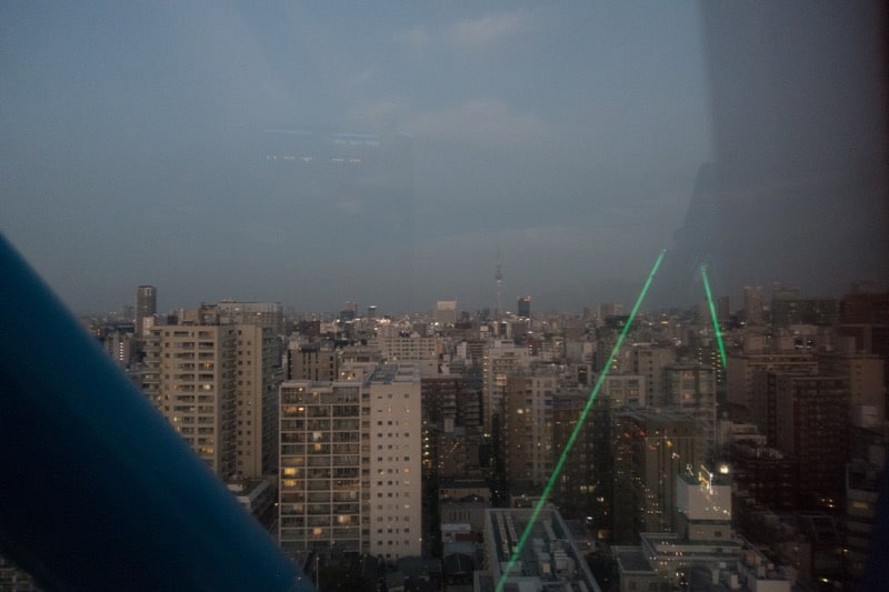 遠くにはスカイツリーも見える