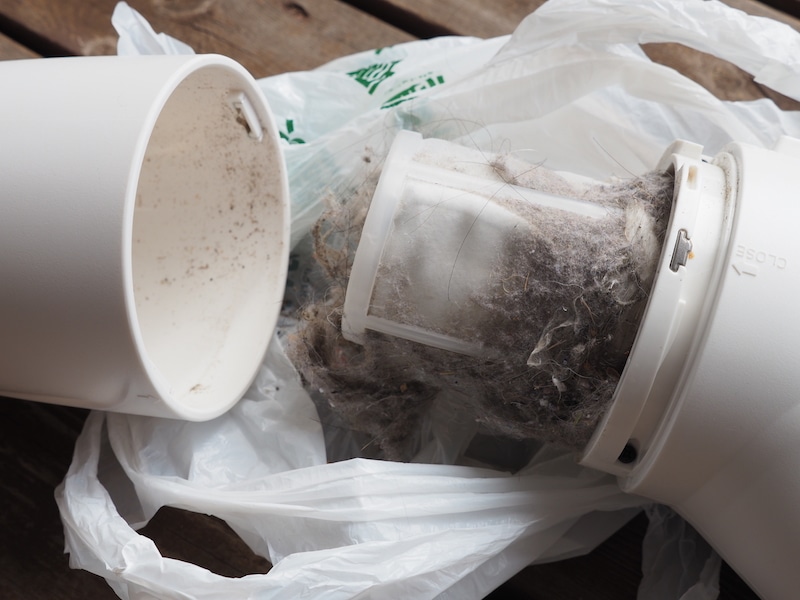 ホコリと人とペット(犬)の毛が多く取れていた