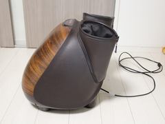こだわり派もこれなら置きたい! amadanaコラボでデザイン性の高いフットマッサージャー 本体側面