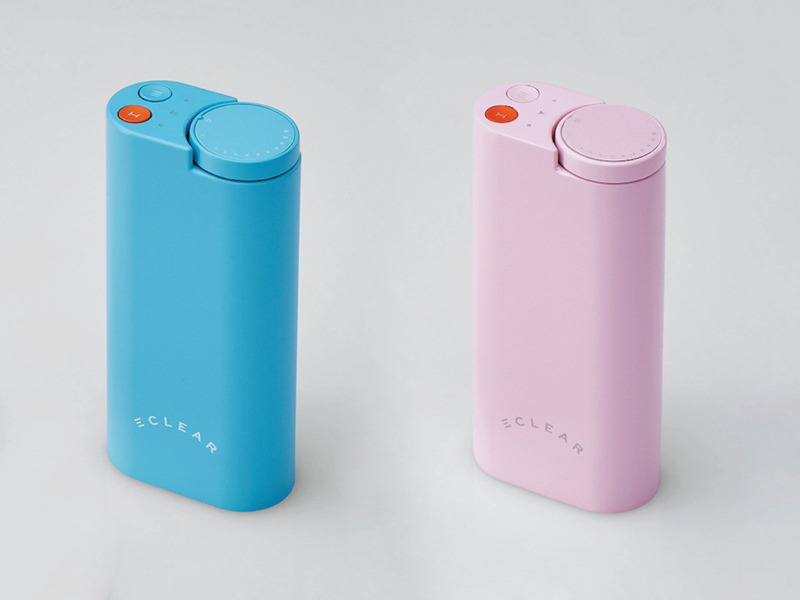 本体カラーは、ブルーとピンクの2色が用意される