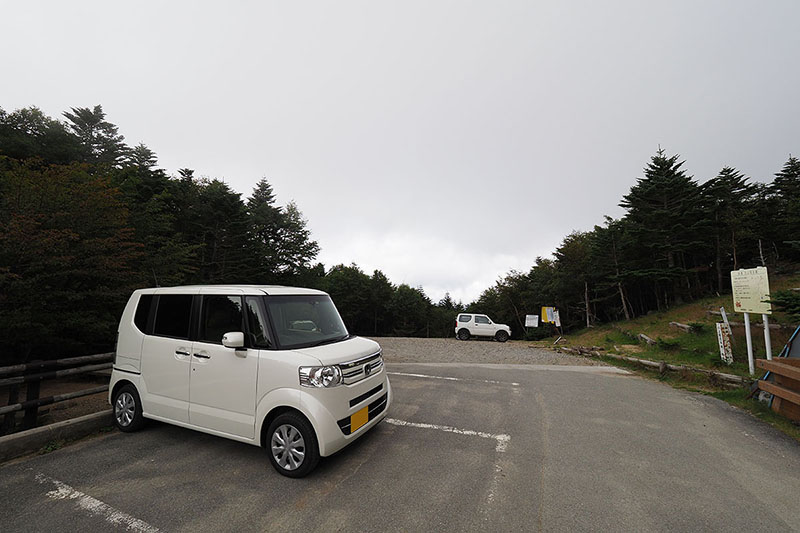 筆者は軽自動車で行きました。ちなみに10人乗り以上の車両は通行止めです