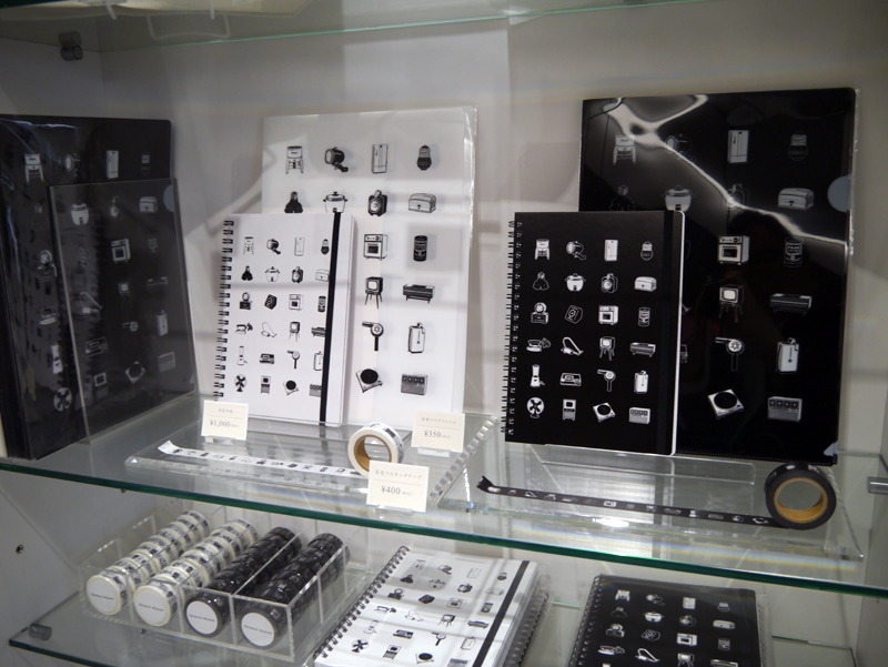 家電手帳(1,000円)、家電クリアファイル(350円)、家電マスキングテープ(400円)も用意