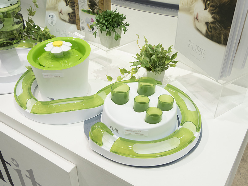 以前にご紹介した<a href="https://kaden.watch.impress.co.jp/docs/column/free-labo/1108476.html" class="n" target="_blank">「Senses2.0 ホジホジフィーダー」</a>