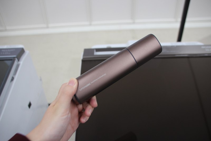 「ES-PU10C」は超音波ウォッシャーのカラーもブラウン系