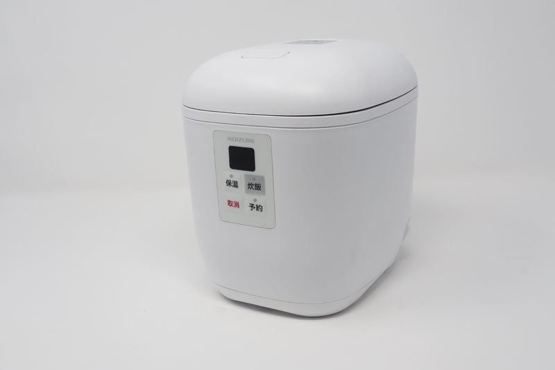 小泉成器「ライスクッカーミニ KSC-1512/W」。カラーバリエーションとしてブラウンも用意する