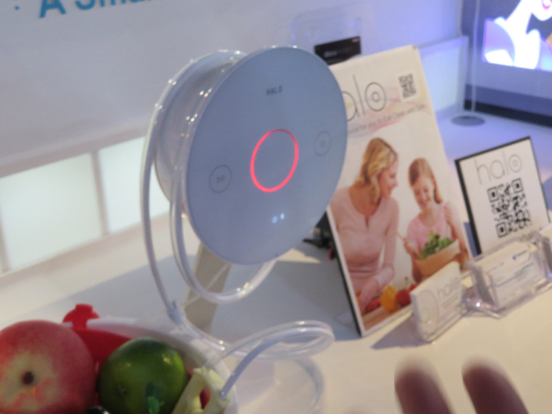 円形の本体インジケーターが色で汚染の有無を表示