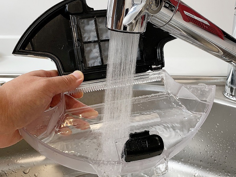 ダストカップは水洗いできる