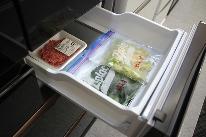 野菜に影響が少ない温度制御に改善し、肉や魚だけでなく生野菜も瞬冷凍可能になった