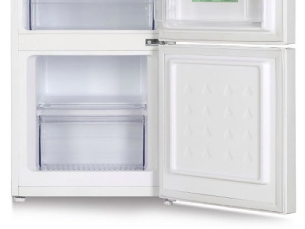 冷凍室の大きさは30L