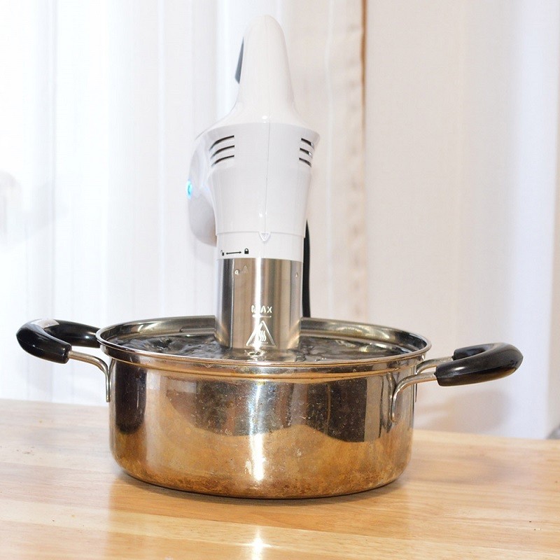 家庭にある鍋でも気軽に使えるという