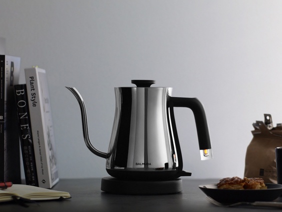 「BALMUDA The Pot」クローム