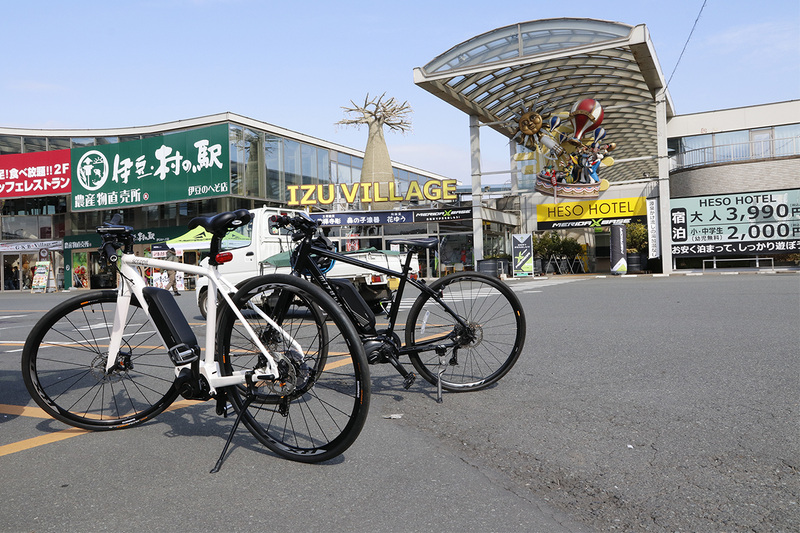 ミズタニ「セラフE-01S」とミヤタ「CRUISE」を相棒に選んで「MERIDA X BASE」がある伊豆ビレッジからスタート