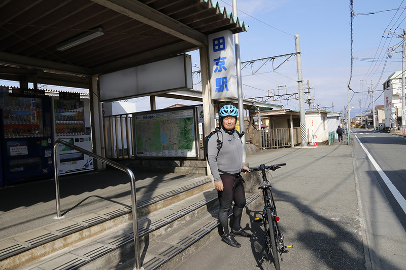田京駅からはサイクルトレインに乗車