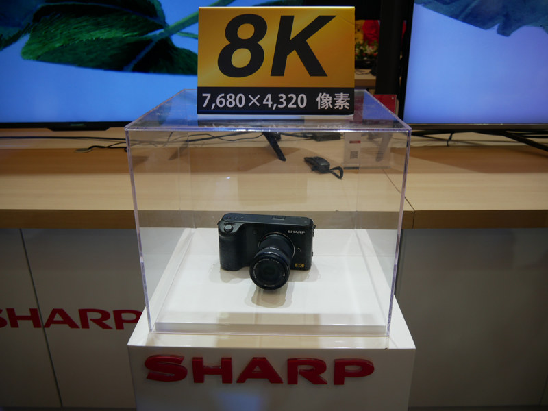 CES 2019でも展示していた8Kカメラを参考展示