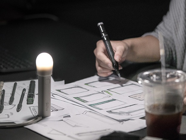 ソフトシェードを利用すれば、ルームライトとしても活用できる