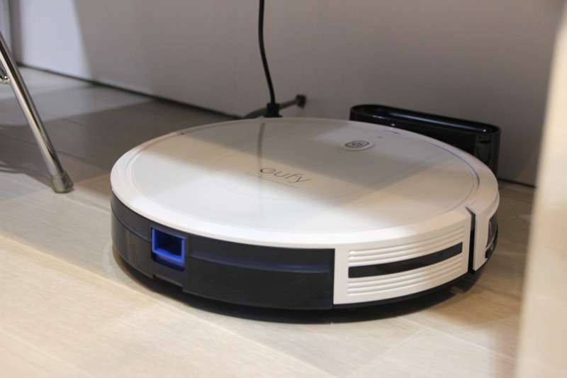 約7.2cmの薄型設計も特徴