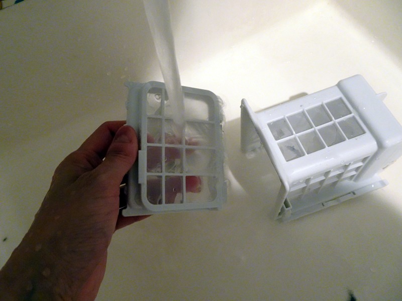 フィルターの網はもちろんそのまま水で洗い流すことも可能