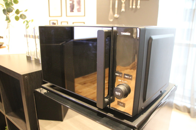 電子レンジ「DR-E273B」容量20L