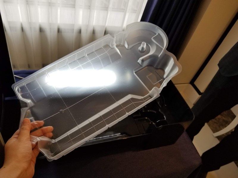 取替えトレイカバーを外したところ。交換頻度は1シーズンごと