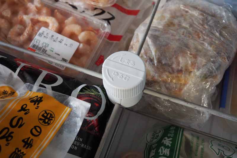 仕切りを好きな位置に調整できる「4切り名人」により、簡単に整理できるようになっています