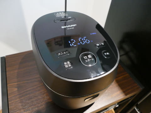 2023年製美品　シャープ IH炊飯器 3合 一人暮らし　KS-HF05B-W SHARP IH炊飯器 KS-HF05B-W 3合炊き 2023年製美品 シャープ