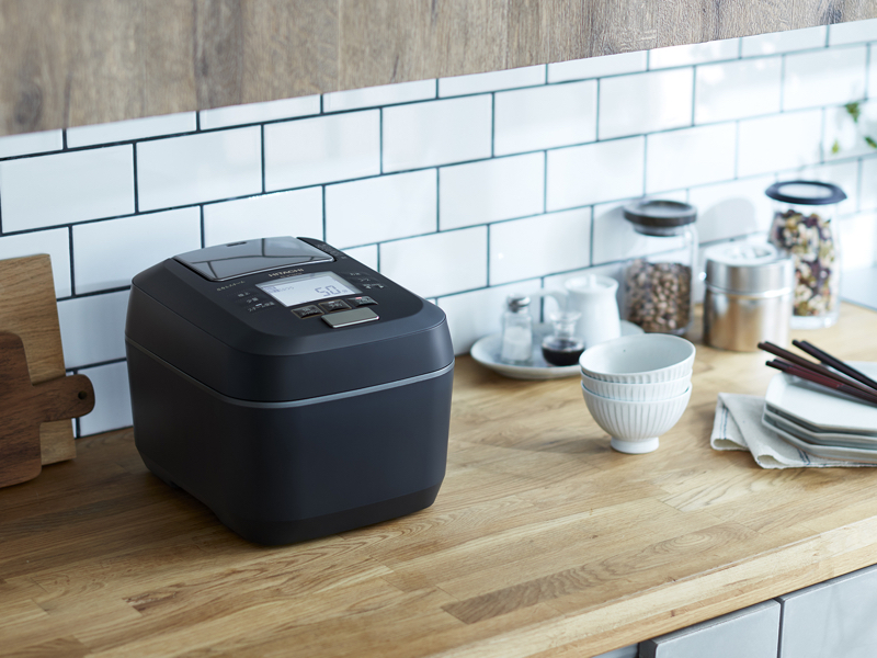 <a href=" https://kaden.watch.impress.co.jp/docs/news/1184608.html " class="n" target="_blank">IHジャー炊飯器「ふっくら御膳 RZ-W100CM」 寄付金額：190,000円</a>