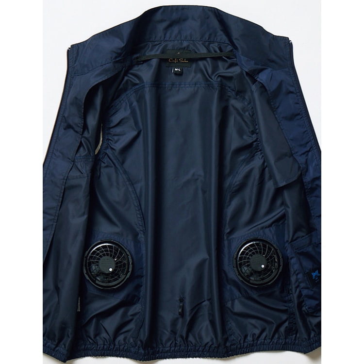 衣服内に直接風を送り込むことで、汗を気化させ、温度を下げる