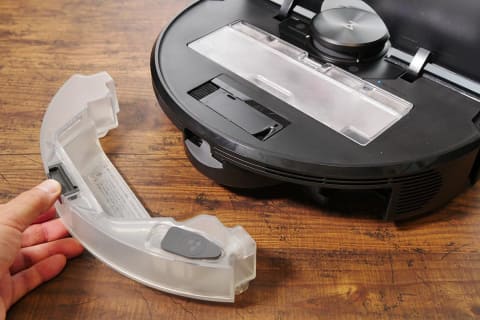 2眼カメラとAIで障害物を回避、ロボット掃除機「Roborock S6 MaxV」が