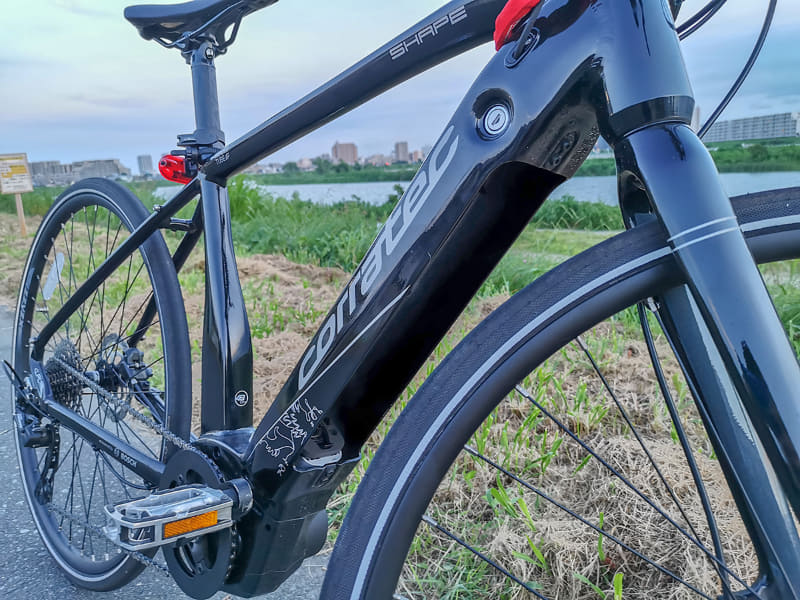 バッテリーを外した状態で走行して破損などすると、メーカー保証の対象外になる可能性がありますのでご注意を