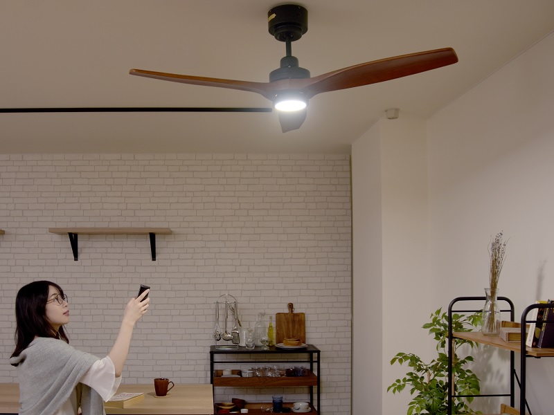 Modern Collection LED シーリングファン DCモーター REAL wood blades「JE-CF044」