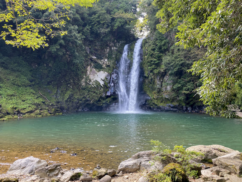 スマホの待ち受けにしたら運勢アップ!? 八反の滝