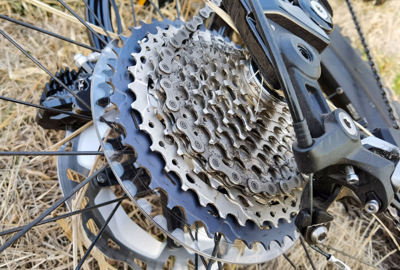 変速も外装10段→11段に。スペックのアップデートもあり、価格は600,000円→638,000円に