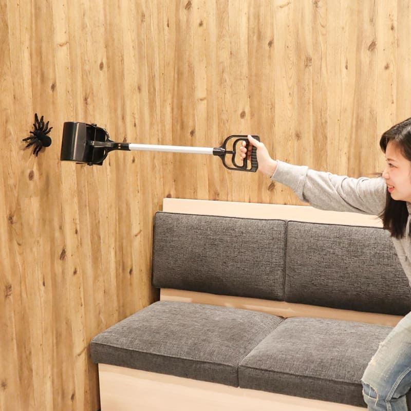 離れたところから害虫をキャッチ