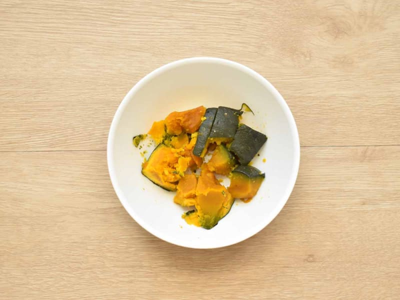 写真は潰しすぎず、4等分にした状態です