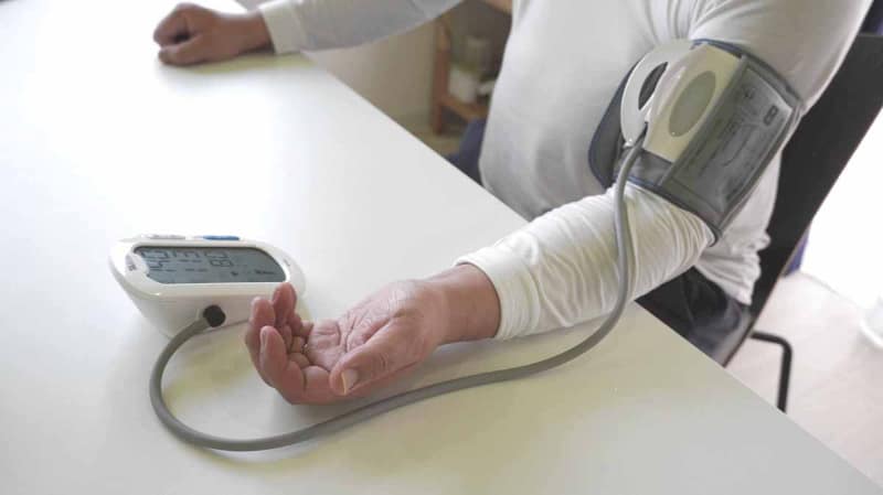 このような姿勢で終了するまで待つ