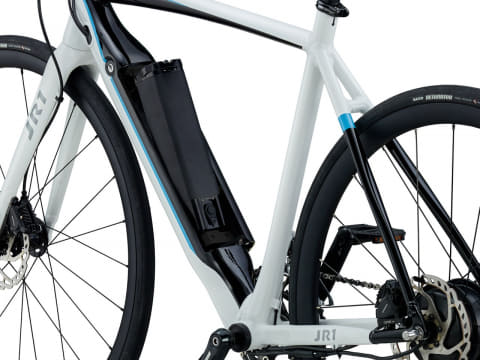 BESV、e-bikeのスペアバッテリーと専用バッグがお得に購入できる