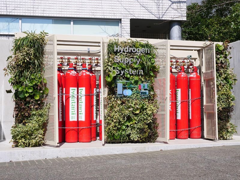 水素シリンダー貯蔵庫