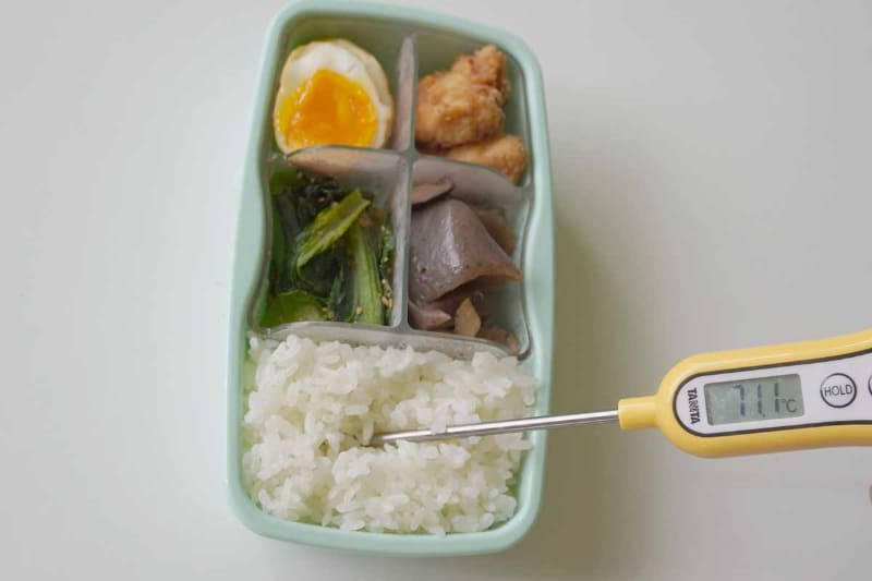 できたて熱々のごはんは70℃ほど