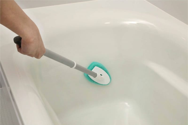 浴槽のカーブにフィットする