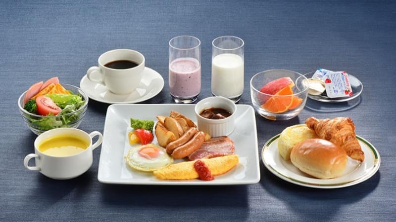 朝食メニューの一例。写真は洋食セット